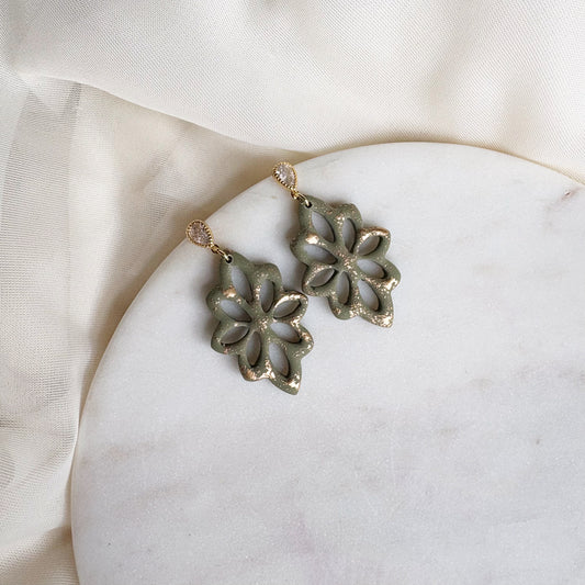 Green Dangles