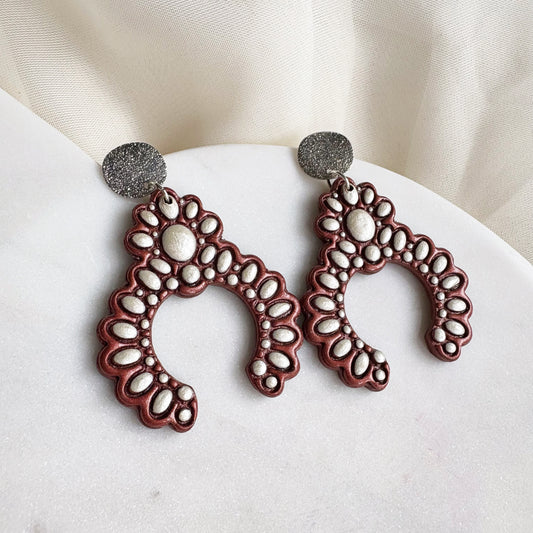 Pearl Western Dangles